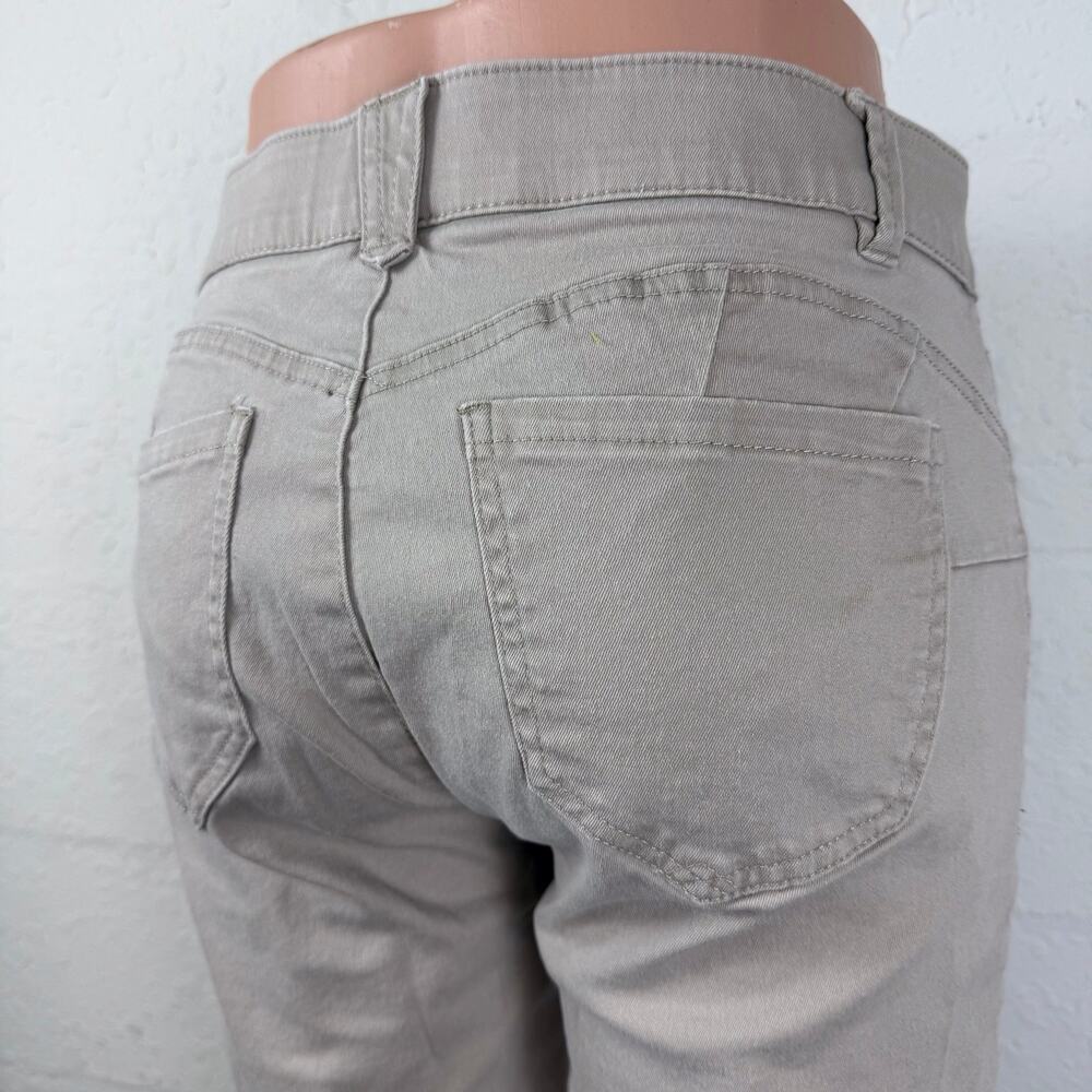 Democracy Ab Solution Khaki Tan Bermuda Shorts Jeans fit roll cuffs - Picture 6 of 16